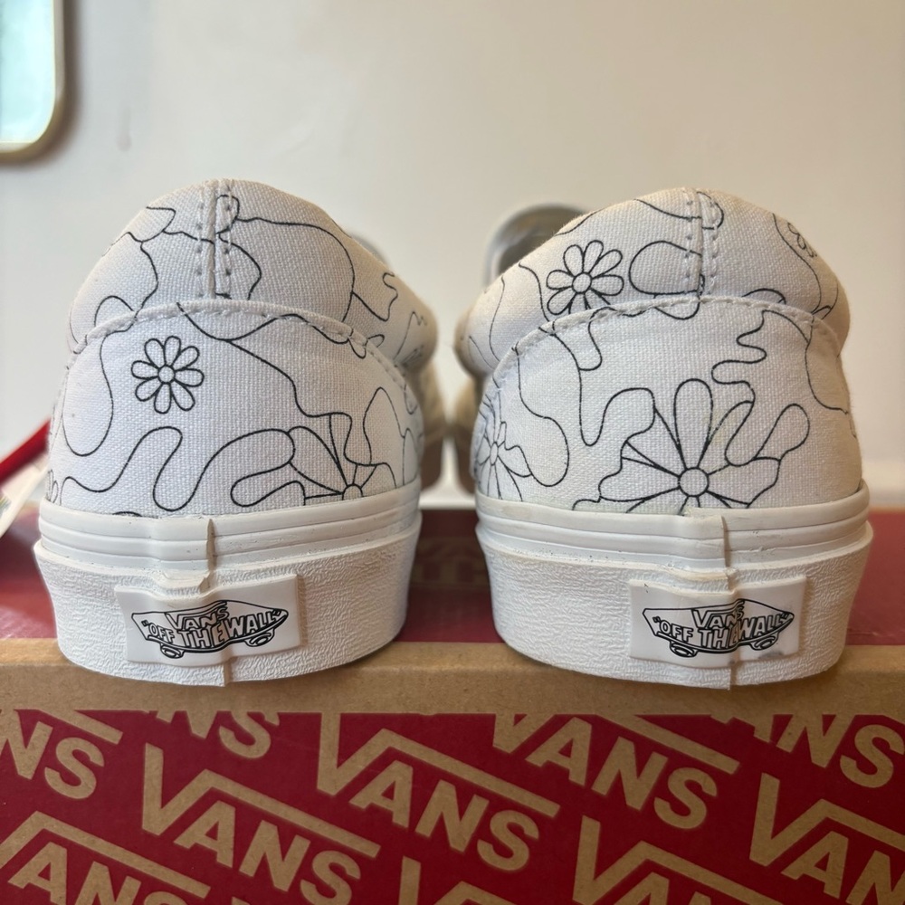 Vans Classic Slip-On U-Paint “Camo Daisy” NWT Men’s 9 Women’s 10.5 - Picture 10 of 12